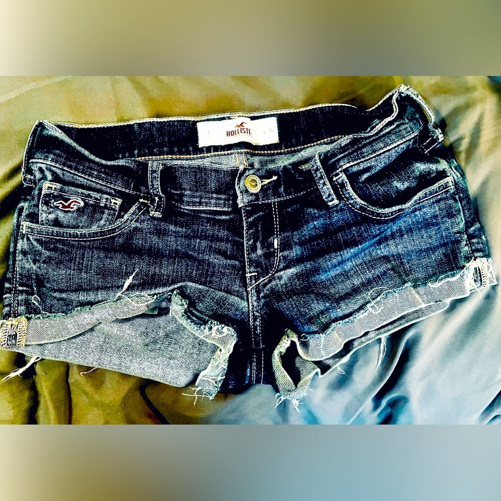 Hollister jean shorts